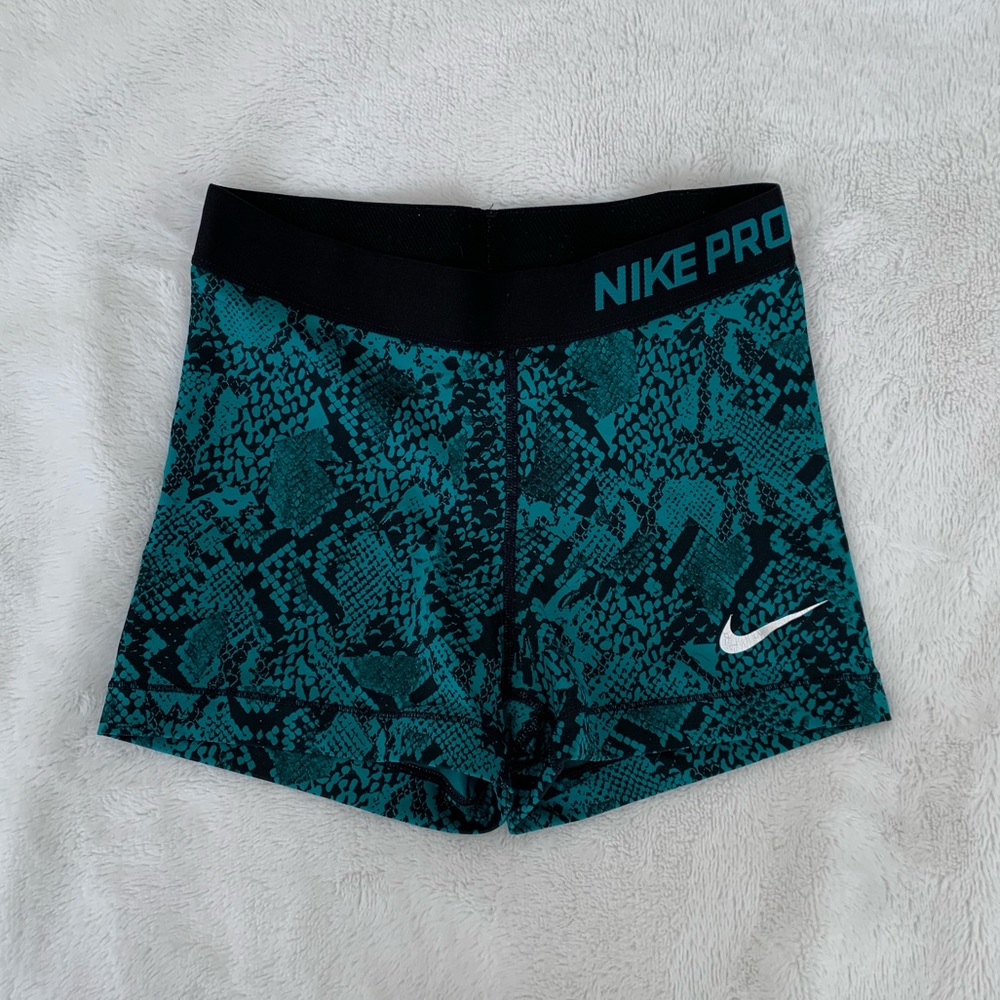 Nike Pro Spandex Shorts